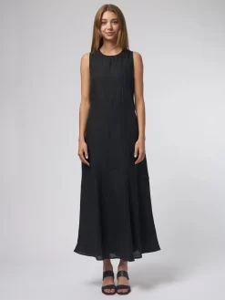 Forma Bias Maxi Black