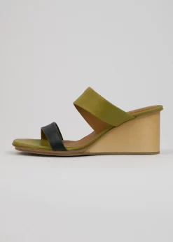 Doe Wedge Olive And Deep Sea