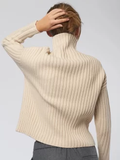 Rib Mock Neck Sweater Champagne -Orciani Store pomandere rib mock neck sweater champagne 5