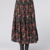 The Day Dream Skirt Black Enchanted Floral