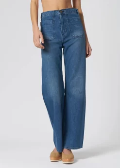 The Dock Jean Marina