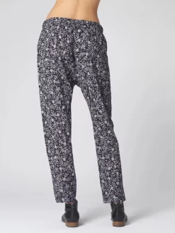 Draper Pant Night Blossom -Orciani Store xirena draper pant night blossom 3